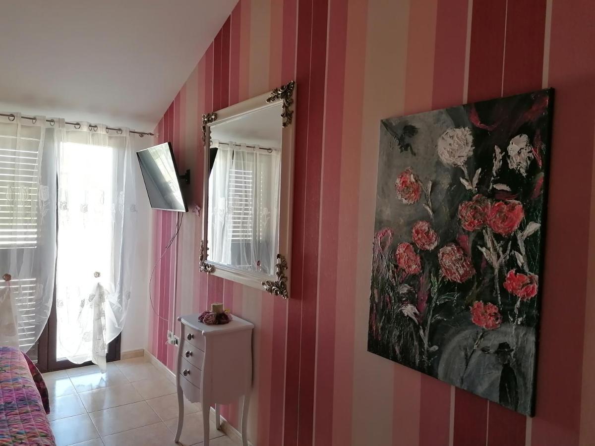 Gmb Villa Rosy เจลา ภายนอก รูปภาพ